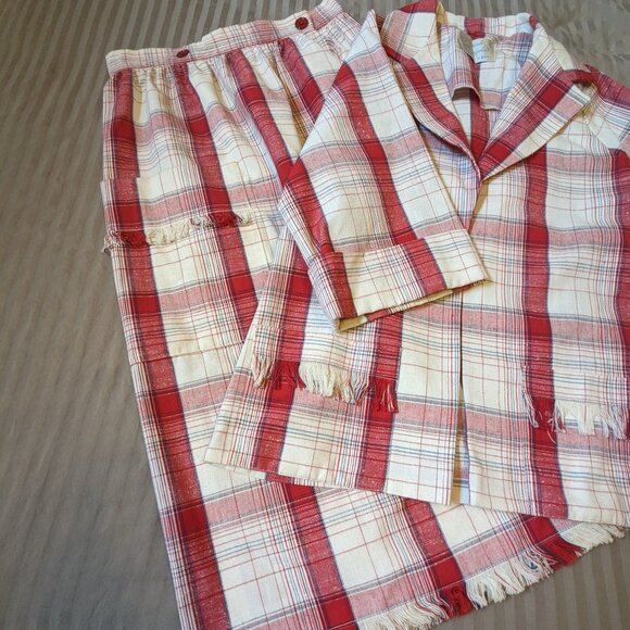 Designer by Nardis of Dallas Vintage 1970s Suit - Wrap Skirt and Jacket - Picture 9 of 15